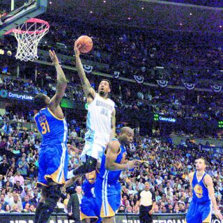 Denver vive un día más para pelear