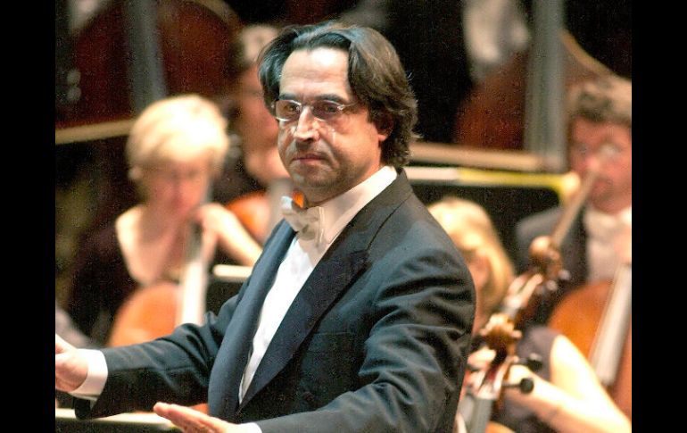 Riccardo Muti dirigirá cuatro funciones de Don Pasquale. ARCHIVO /
