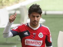 Rafael dice que quiere continuar vistiendo los colores del Guadalajara. ARCHIVO /