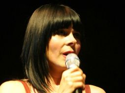 Ely Guerra interpreta los éxitos de su carrera. ARCHIVO /