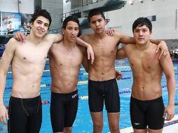 El equipo de relevo masculino de Jalisco que obtuvo el oro. ESPECIAL /