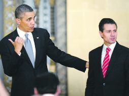 Hacia allá marchan. El acento de la visita del presidente Barack Obama a México estuvo puesto en el tema económico. AFP /