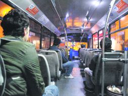 El transporte es sostenido por la paraestatal Servicios y Transportes (SyT), ya que siete de los 10 camiones del programa le pertenecen EL INFORMADOR /