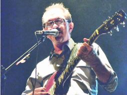 En vivo. Alfredo Sánchez tiene listo un recorrido sonoro, en esta oportunidad, en versión trío. ESPECIAL /