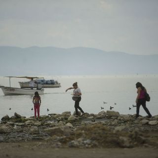 Afirman que tras diez años, todo sigue igual en Lago de Chapala