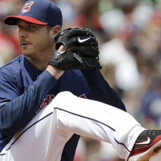 Los Mellizos ceden ante los Indios