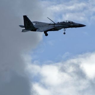 Israel ataca con misiles un centro militar sirio