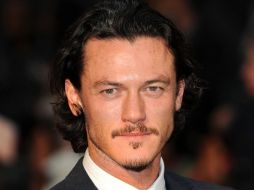 Luke Evans regresará del mas allá en un remake de la cinta de los años 90. ARCHIVO /
