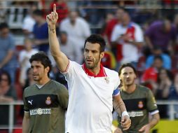 Álvaro Negredo anota al 23 el gol con el que su equipo sella el triunfo. EFE /
