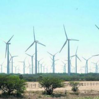 El Líbano intenta atenuar los apagones con energía solar y eólica