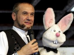 El ilusionista Francisco Suárez, mejor conocido como El Mago Frank, inició su carrera en 1968. ARCHIVO /