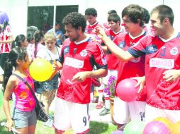 Por las mañanas, Chivas visitará hospitales, albergues, y orfanatorios; por las tardes, tendrá sesiones de desarrollo humano. MEXSPORT /