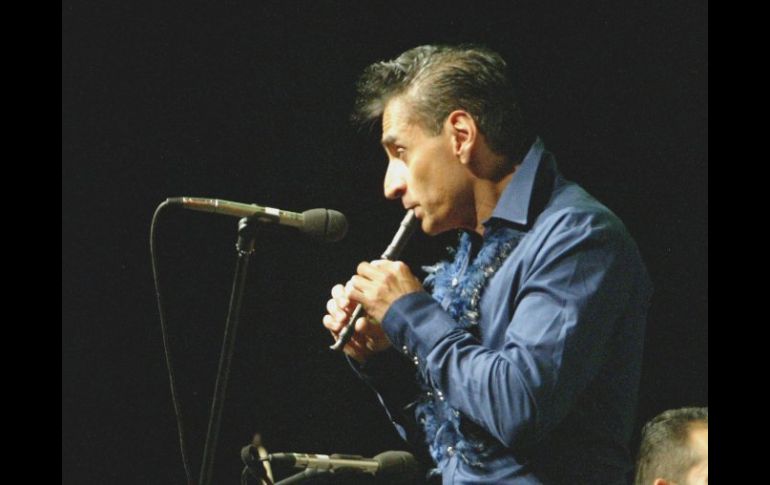 El flautista Horacio Franco participó en el evento, que fue gratuito para todos los asistentes. ARCHIVO /