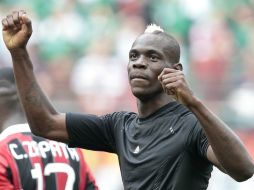 Mario Balotelli, del AC Milan, ha sido de los jugadores más afectados por actos discriminatorios. AFP /