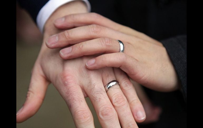 A partir del 3 de agosto las parejas homosexuales podrán casarse en Uruguay. ARCHIVO /
