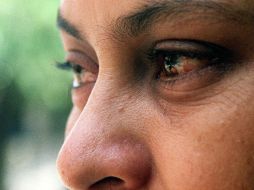 Los síntomas que se pueden presentar son: irritación de ojos, lagrimeo, ardor o malestar en la garganta y escurrimiento nasal. ARCHIVO /