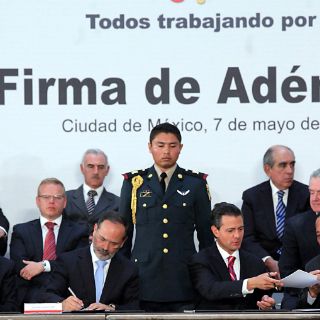 Relanzan Pacto, mañana presentarán reforma financiera