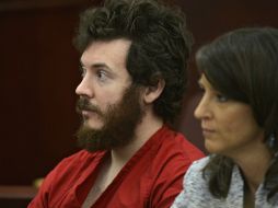 La defensa busca que James Holmes acabe en un centro psiquiátrico y no en la cárcel. ARCHIVO /