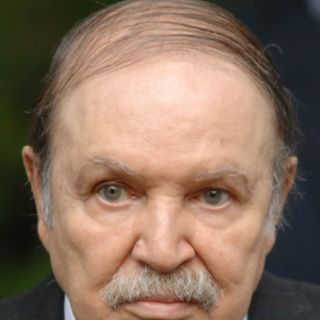 Presidente de Argelia mejora de salud