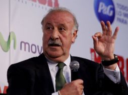 ''Iker tiene una trayectoria muy larga y creo que un buen madridista debe querer mucho a Casillas'', agrega Del Bosque. EFE /