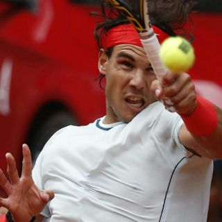 Nadal inicia con victoria ante Paire
