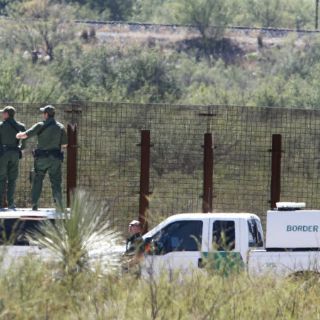 Acusan de corrupción a funcionarios migratorios de EU