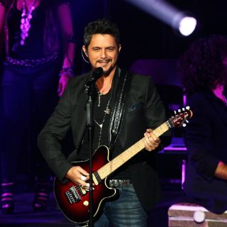 Alejandro Sanz estremece a seguidores con recital