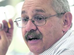 ''Creo que en este país nos falta mucho sentido del humor y sobre todo en los escritos en general'', dice Benito Taibo. EL INFORMADOR /