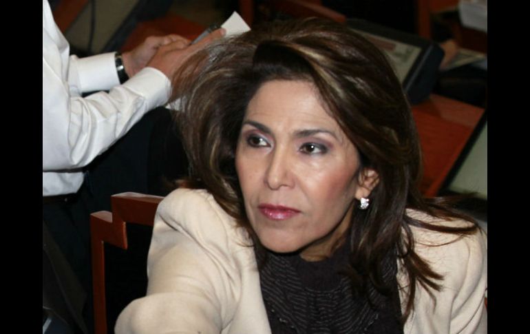La presidenta de la Comisión de Administración, Celia Fausto Lizaola, informó la baja de los cuatro implicados. ARCHIVO /