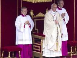 Durante su homilía, el Papa Francisco, recordó a los nuevos santos y sus acciones de humildad y servicio a Dios. EFE /