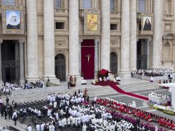 Vista del Papa Francisco durante la canonización de la Madre Lupita. EFE /
