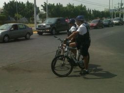 El oficial murió al enfrentarse a balazos en un asalto a una tienda de abarrotes en la colonia Torremolinos. EL INFORMADOR /