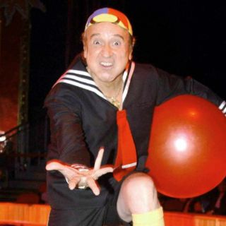 Carlos Villagrán se viste de Kiko por última vez