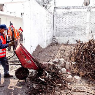 Regresan a clases niños de San Pedro Xalostoc