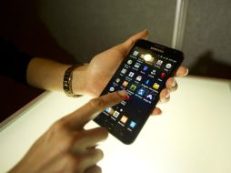 El sistema actual de telefonía móvil  (4G) sólo permite transmitir 75 Mbs. ARCHIVO /