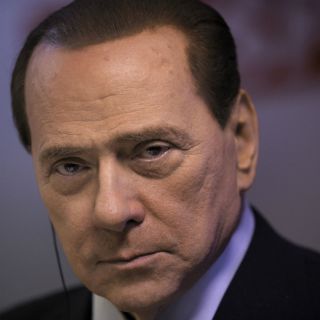 Fiscalía pide seis años de prisión para Berlusconi