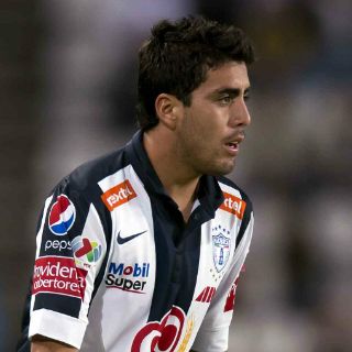 Chivas negocia por Néstor Vidrio