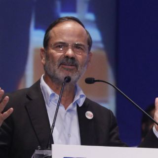 Hay ''cosas extrañas'' en denuncia contra Nava: Madero