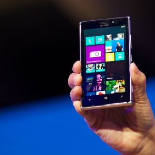 Nokia presenta su nuevo Lumia 925