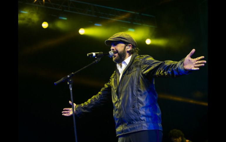 ''Asondeguerra Tour'' fue grabado en 2012 en un multitudinario concierto en Santo Domingo. ARCHIVO /