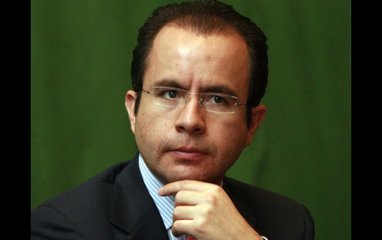 César Nava afirma que la demanda tiene un interés político en el marco de las elecciones que se celebrarán el próximo 7 de julio. ARCHIVO /