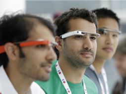 Los lentes de Google aún no se encuentran a la venta y la polémica que han generado ya es mucha. AP /