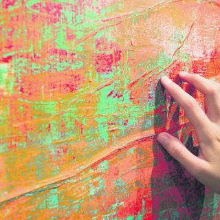 ''Favor de tocar'', arte francés en exhibición