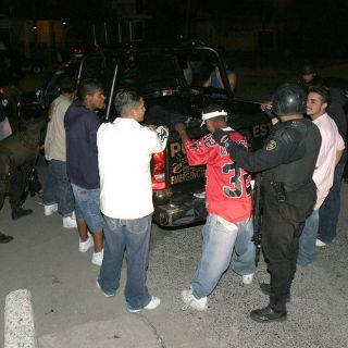 Augusto Valencia presenta queja en CEDHJ por operativos antipandillas