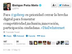 Peña Nieto asegura, a través de Twitter, que para su gobierno es una prioridad cerrar la brecha digital. ESPECIAL /