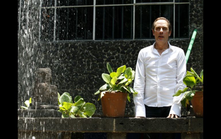 ''Todos somos humanos y si creen que soy un ídolo a seguir les recomiendo que crean en ustedes mismos'', dijo el músico. NTX /