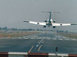 El OMA opera 13 aeropuertos en la república mexicana. ARCHIVO /