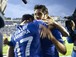 Jugadores del Cruz Azul celebran tras ganar partido, enfrentarán al América en la final del Torneo Clausura 2013. AP /