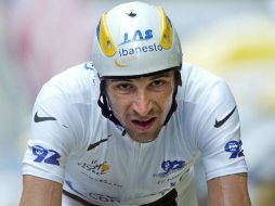 El ciclista ruso Denis Menchov anuncia su retiro debido a problemas en una rodilla. ARCHIVO /