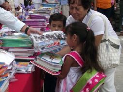 El Ayuntamiento de Guadalajara ya cuenta con la suficiencia presupuestal para otorgar útiles escolares y uniformes de forma gratuita. ARCHIVO /
